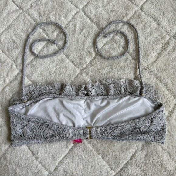Victoria’s Secret | Gray Ruffle Lace Halter Bikini Top | Size Small - Picture 3 of 12
